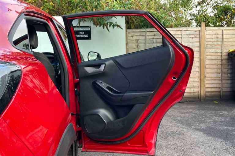 2024 Ford Puma 1.0T EcoBoost MHEV Titanium SUV 5dr Petrol Hybrid Manual Euro 6 (s/s) (125  SUV Hy...