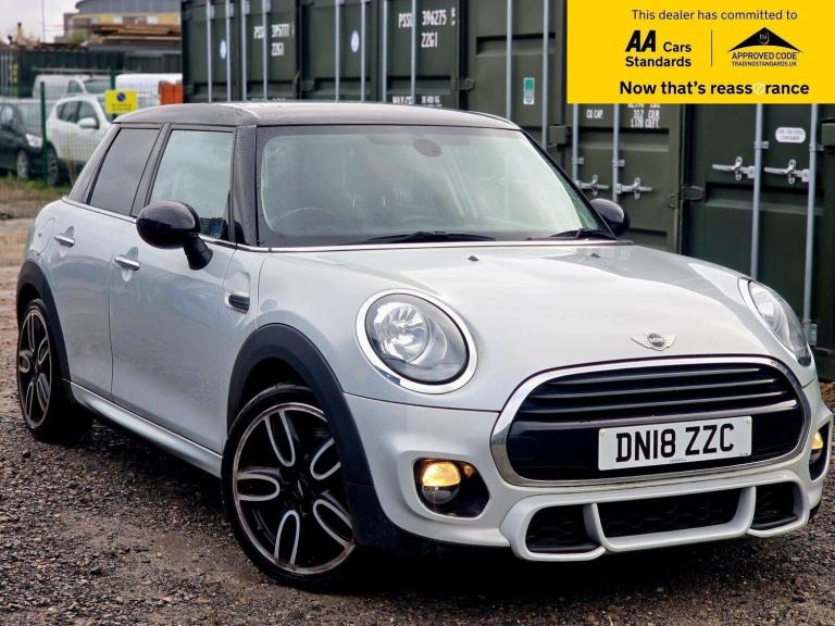 2018 MINI Hatch 1.5 Cooper Hatchback 5dr Petrol Steptronic Euro 6 (s/s) (136 ps) Hatchback Petrol...