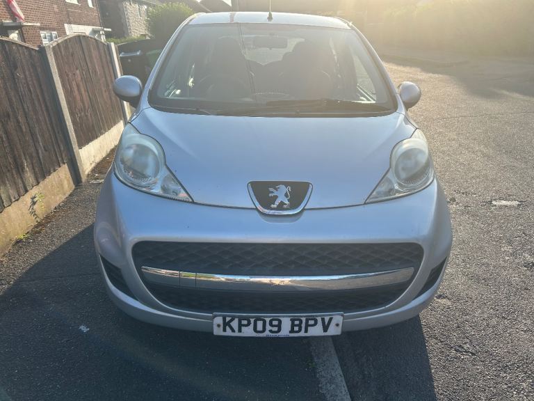 Peugeot, 107, Hatchback, 2009, Manual, 998 (cc), 5 doors
