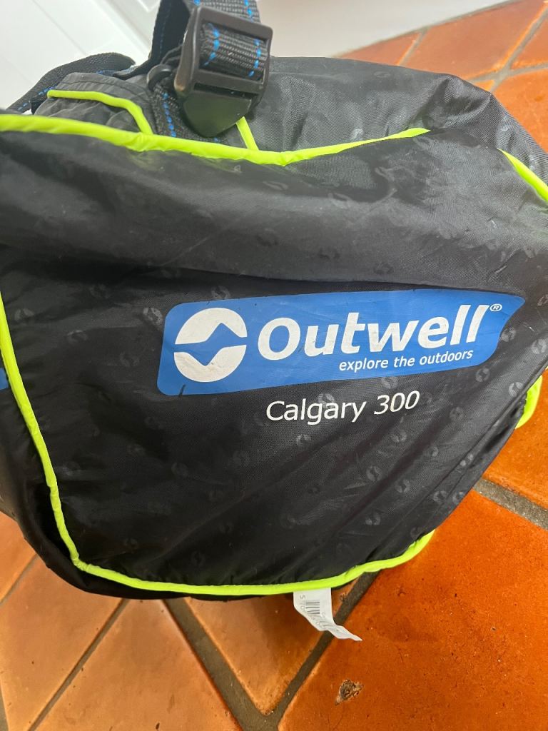 Outwell Calgary 300 tent Good Condition