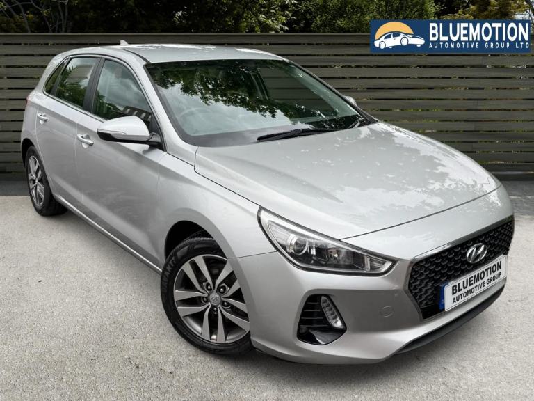 ✿2017/67 Hyundai i30 1.6 CRDi SE Nav, 5dr, Silver ✿FULL SERVICE HISTORY✿