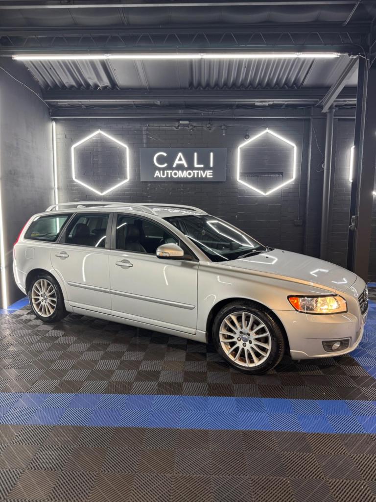 2012 Volvo V50 1.6D DRIVe SE Lux Edition Euro 5 (s/s) 5dr ESTATE Diesel Manual