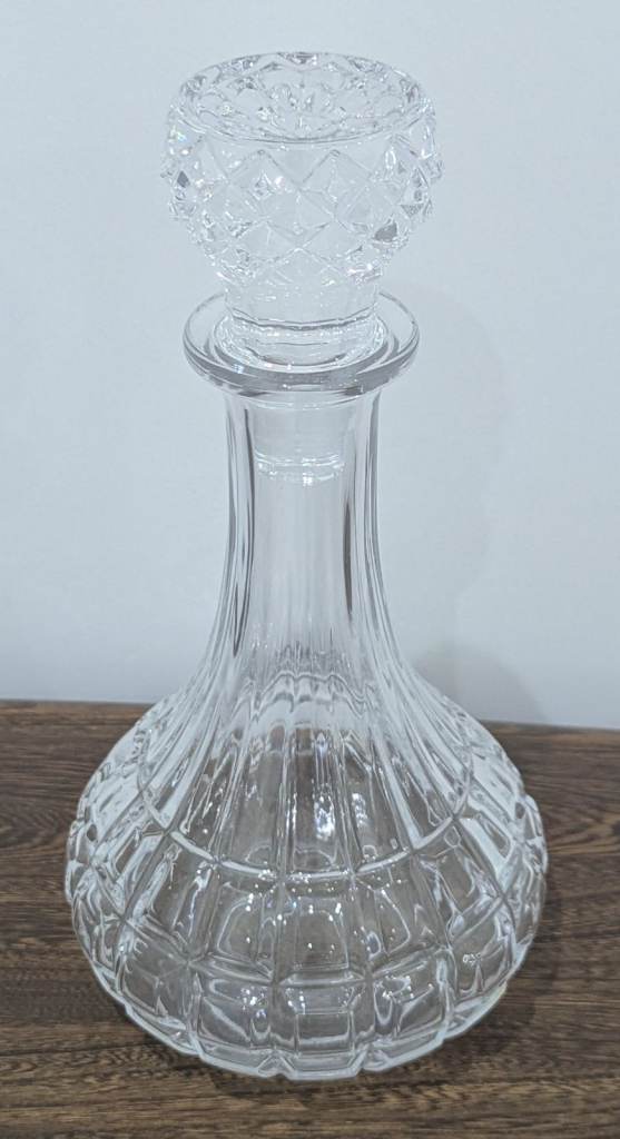 VINTAGE HEAVY CUT GLASS ROUND WHISKY DECANTER 27.5cm HIGH x 14cm DIA 1.3kg