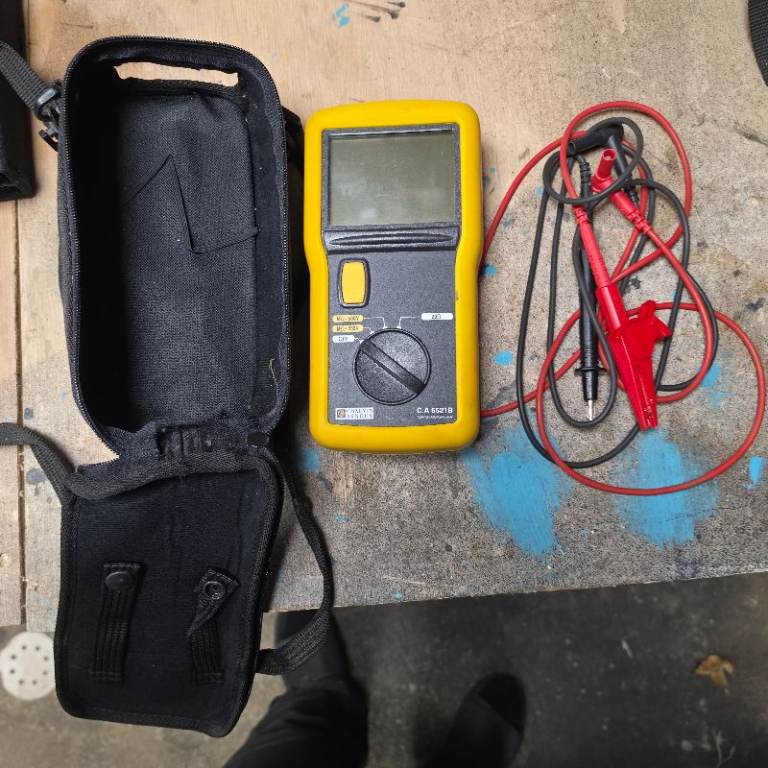 hauvin Arnoux C.A 6521B Megohmmeter / Insulation Tester – Good Condition