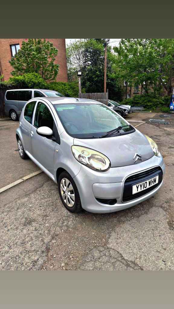 2010 CITROEN C1 MOT 29TH JANUARY 2027 £20 ROAD TAX STARTS N DRIVES SUPERB GREAT CHEAP RUNAROUND
