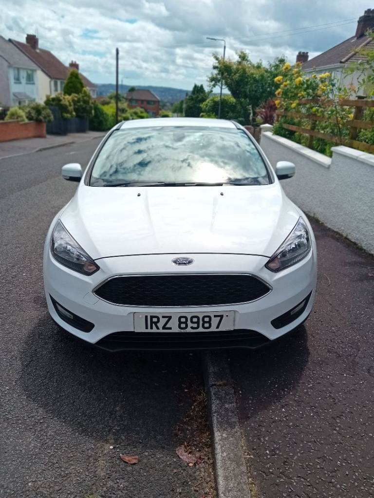 Ford, FOCUS, Hatchback, 2015, Manual, 999 (cc), 5 doors
