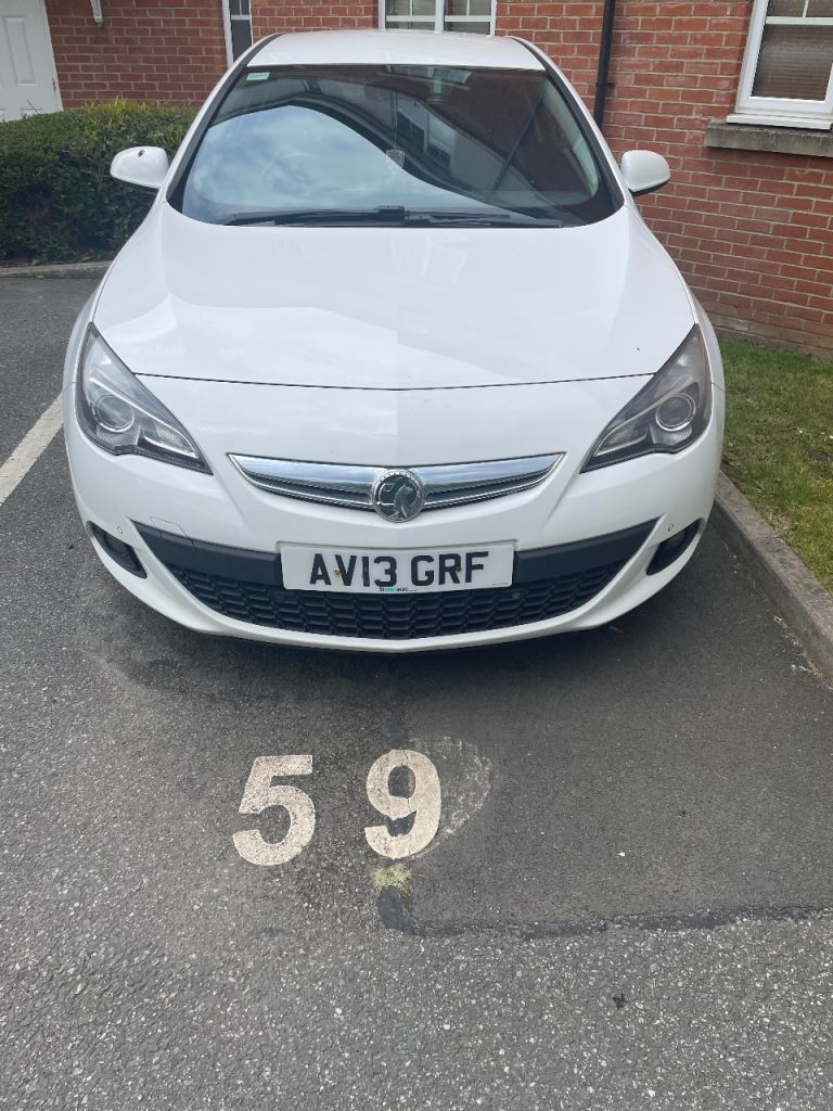 Vauxhall, ASTRA GTC, Hatchback, 2013, Manual, 1956 (cc), 3 doors
