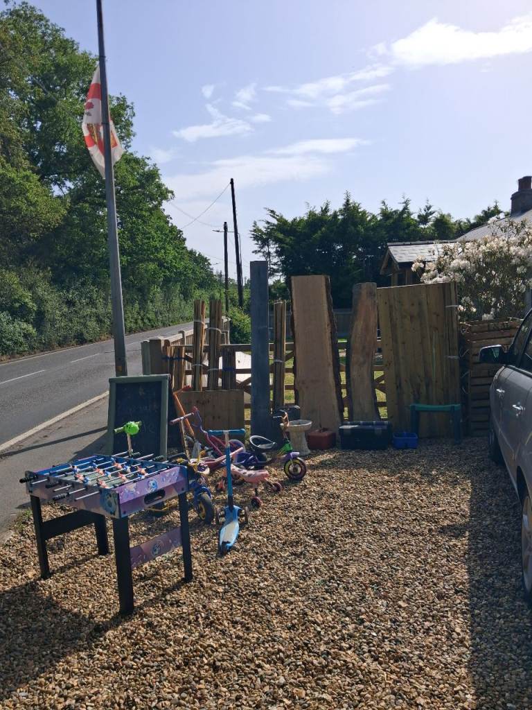Garage sale 