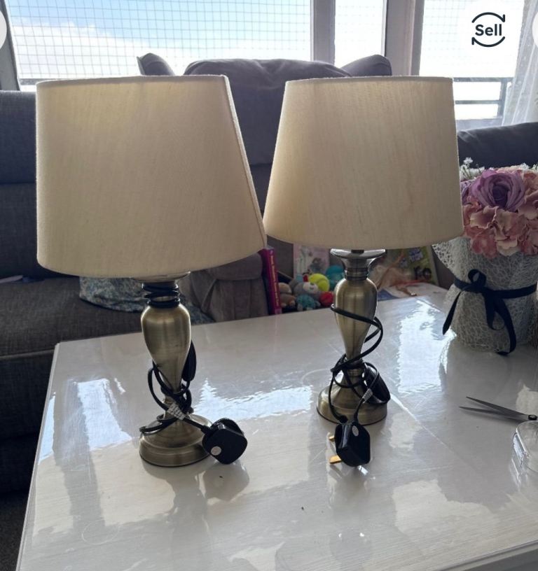 Pair of Traditional Style Table Lamps with Cream Shades
