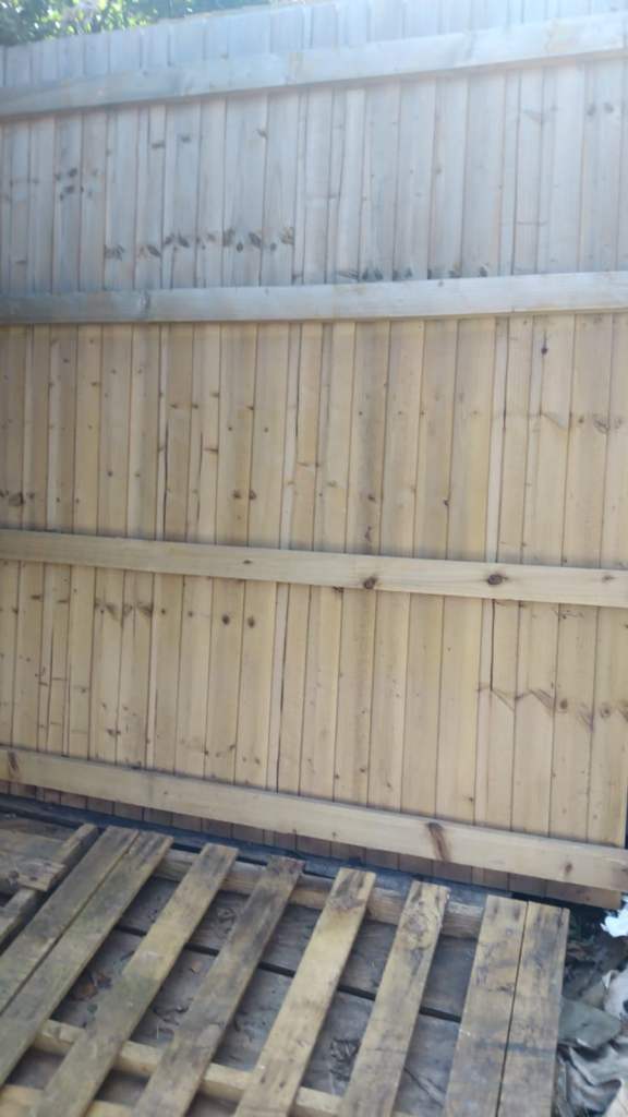 Wooden Fence Panels – Good Condition