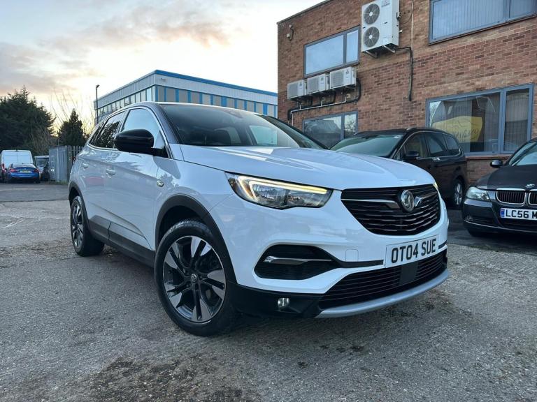 2018 Vauxhall Grandland X 1.5 Turbo D Sport Nav 5dr HATCHBACK DIESEL Manual