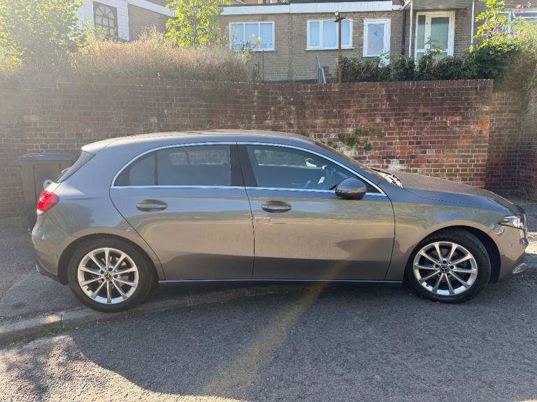 2019 Mercedes-Benz a 180 sport executive auto