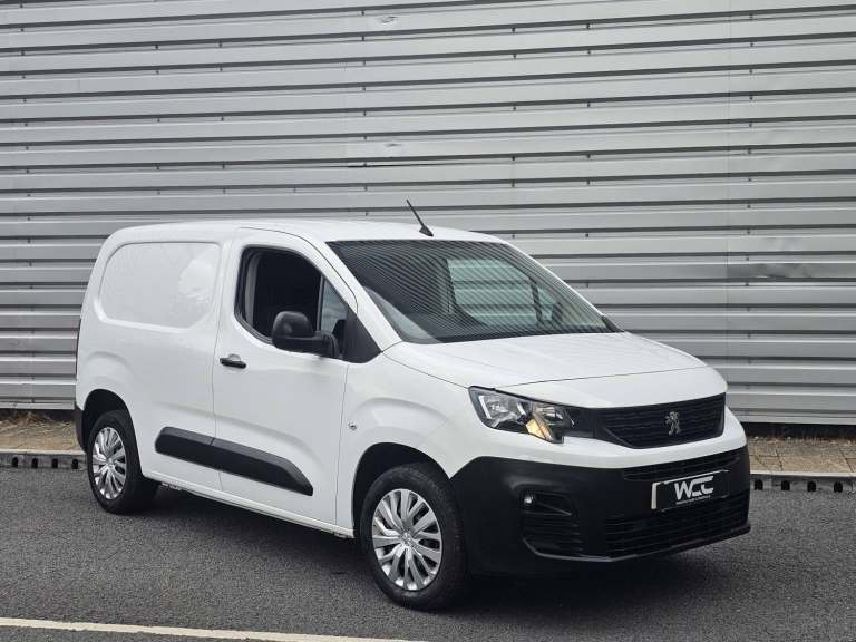 2021 Peugeot Partner 1000 1.5 BlueHDi 100 Professional Premium Van PANEL VAN DIESEL Manual