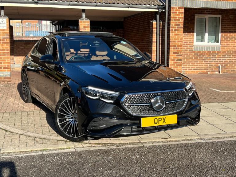  Mercedes-Benz E Class 2.0 E300e 25.4kWh AMG Line (Premium Plus) Saloon 4dr Petrol Plug-in Hybrid...