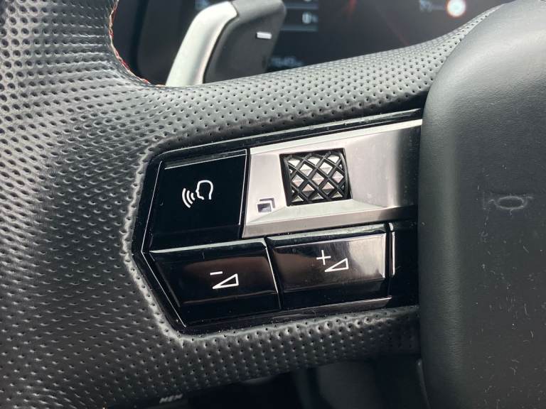 2022 DS Automobiles Ds 9 1.6 PureTech 225 Performance Line + 4dr EAT8 Saloon Automatic