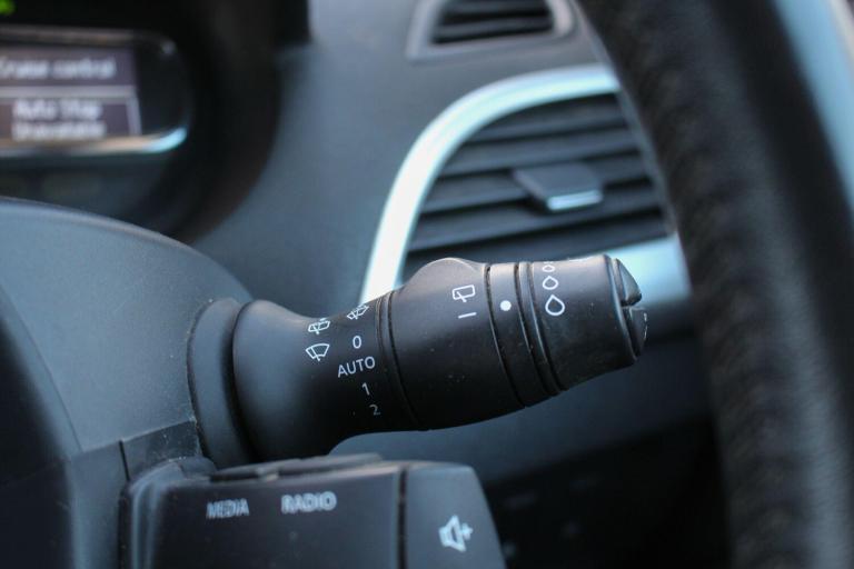 2013 Renault Megane 1.5 dCi 110 Dynamique TomTom 5dr [Start Stop] ESTATE DIESEL Manual