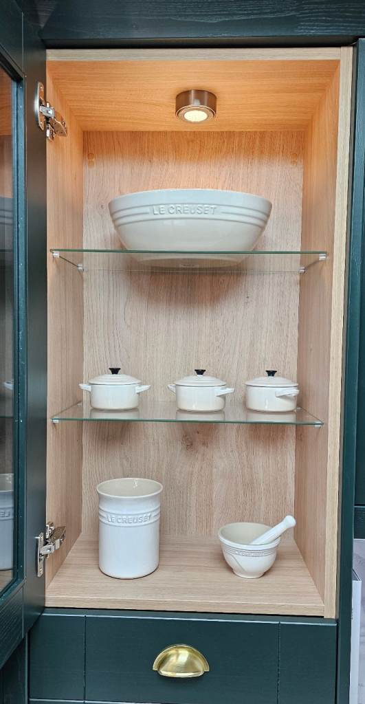 LeCreuset Collection, Meringue and cream. NEW. Bowl, utensil jars, casserole dishes cocottes.