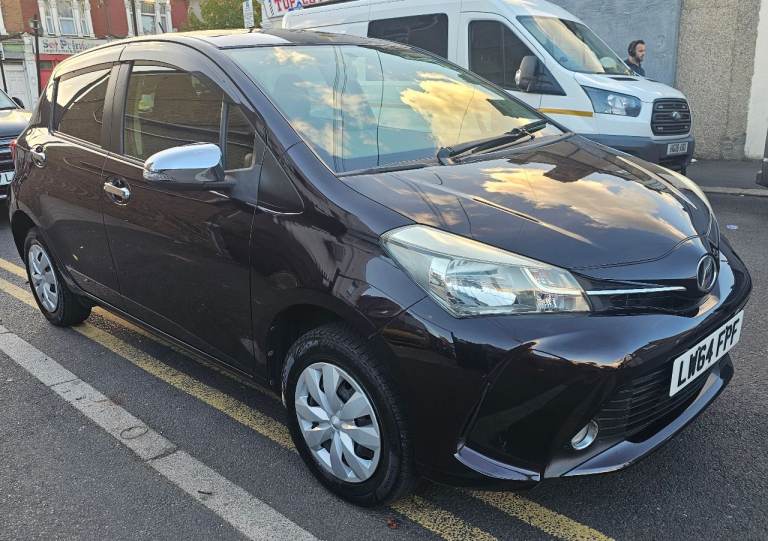 Toyota, Yaris VITZ AUTO, 2015, 1329 (cc)