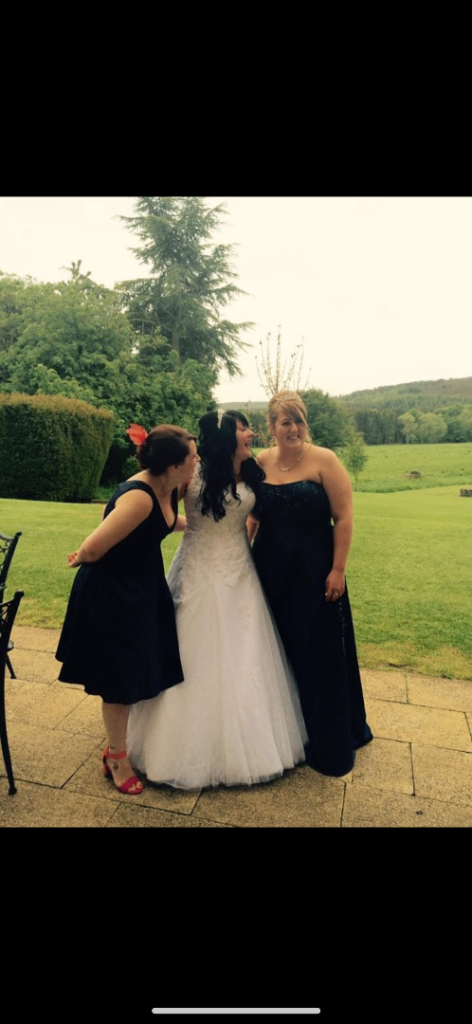 Mark Leslie wedding dress