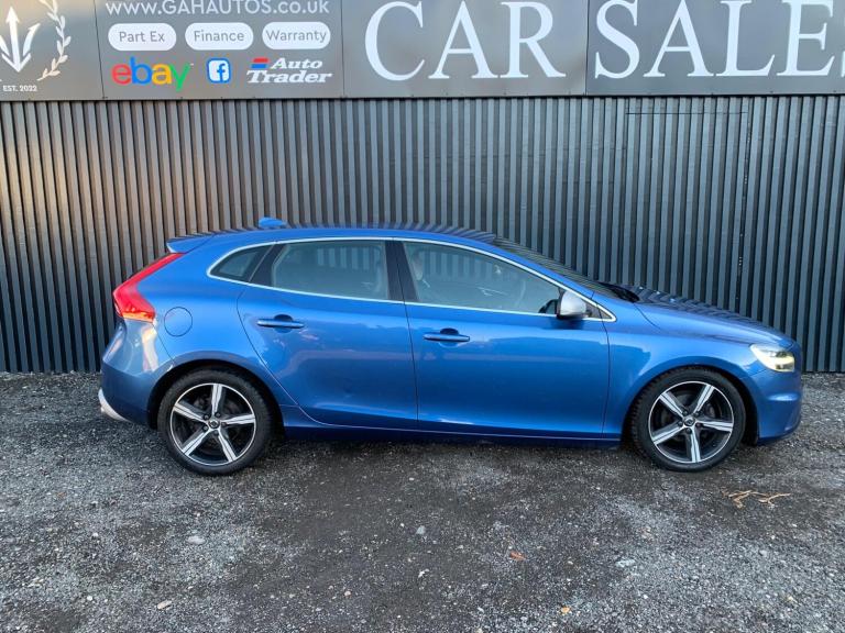 2016 Volvo V40 D2 [120] R DESIGN Nav Plus 5dr HATCHBACK DIESEL Manual