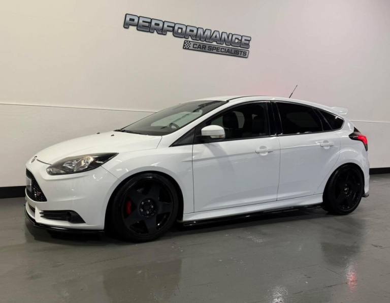 2013 Ford Focus 2.0T EcoBoost ST-2 Hatchback 5dr Petrol Manual Euro 5 (s/s) (250 ps) Hatchback Pe...