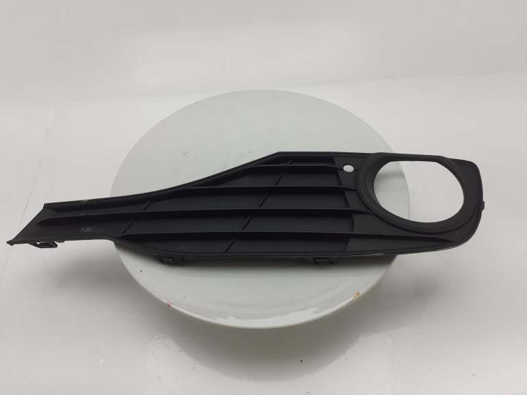 Bmw 3 Series F30/F31 Lower Bumper Grille/Fog Surround Front Left (Luxury/Modern