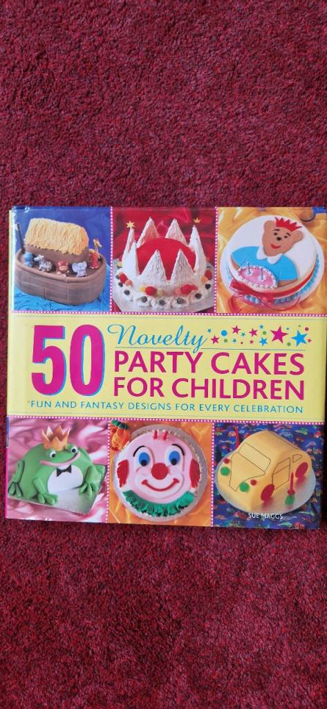 50 Novelty Party Cakes for Children 