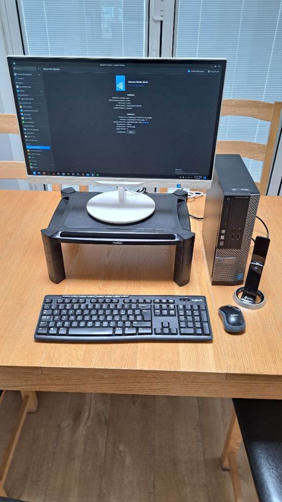 Dell Optiplex 3020 SFF Desktop PC Bundle