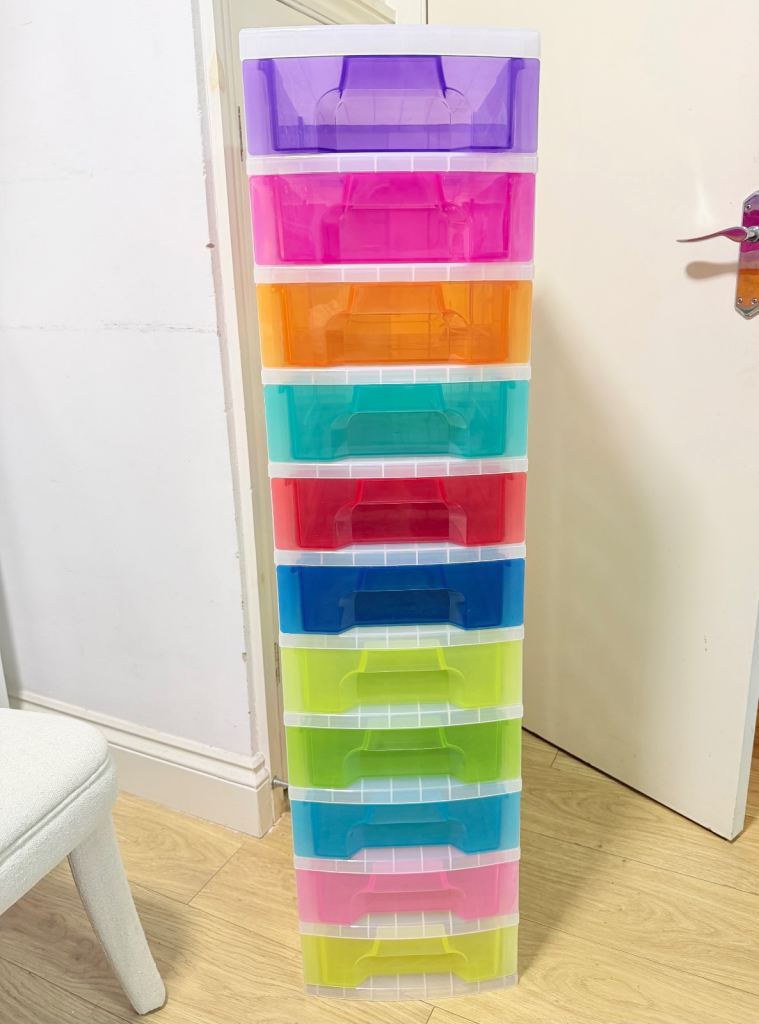 Ryman Really Useful Box 11 × 7