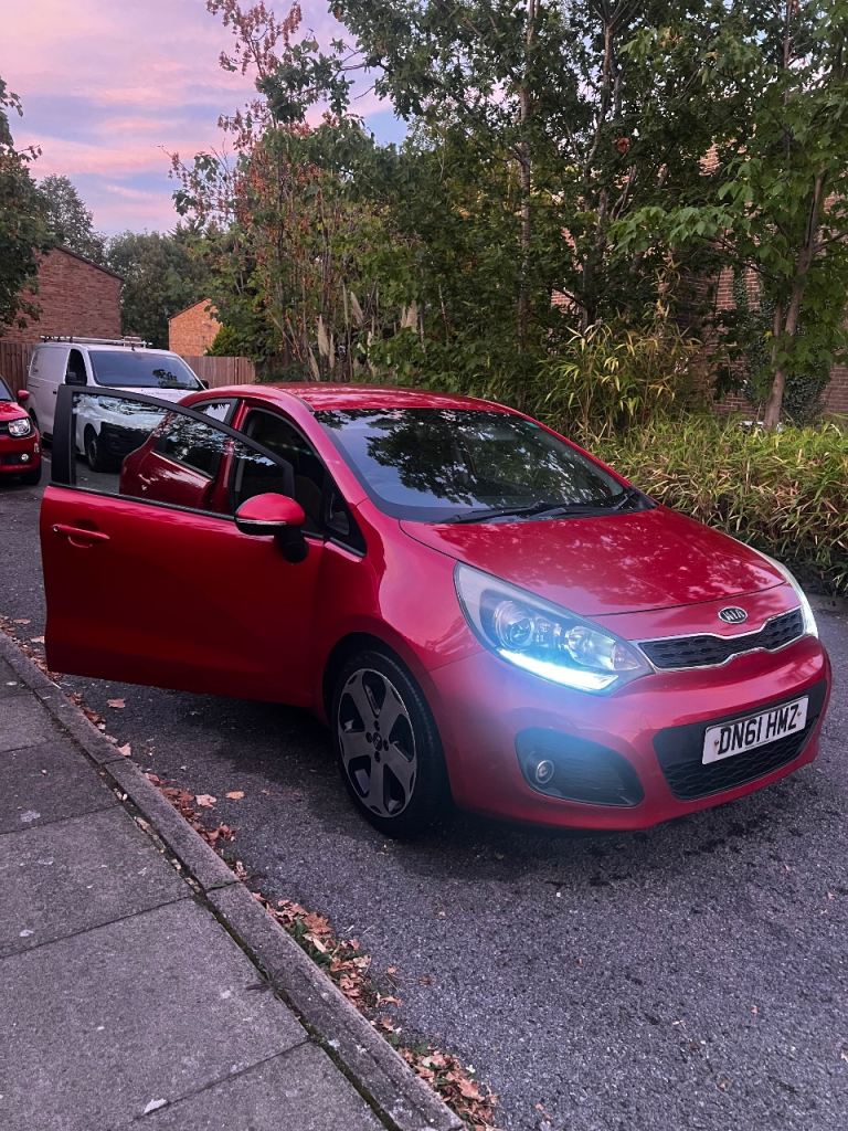 Kia, RIO, Hatchback, 2011, Manual, 1396 (cc), 5 doors