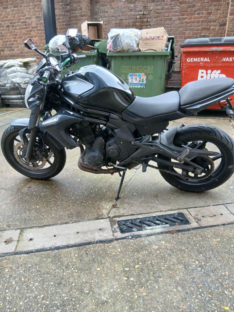 Kawasaki ER 6N 2014
