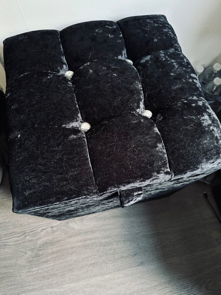 Black Velvet Deep Buttoned ottoman box Good Condition