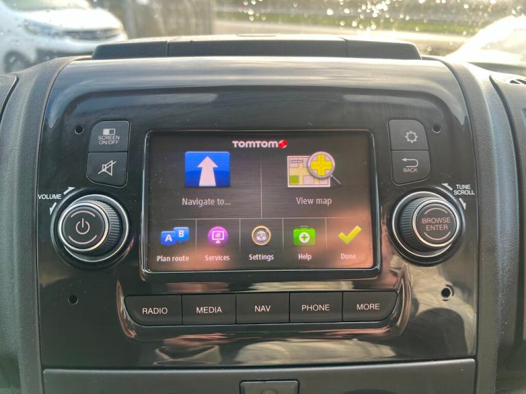 2022 Peugeot Boxer 2.2 BlueHDi 335 Professional Panel Van 5dr Diesel Manual L3 H2 Euro 6 (s/s) Pa...