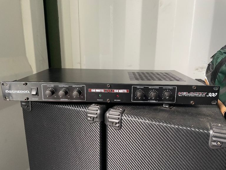 Rocktron guitar rack power amp