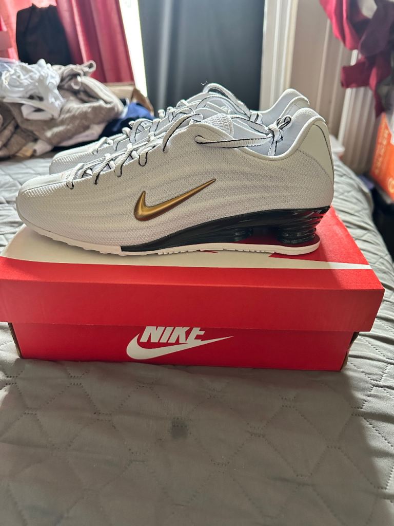 New Nike Shox Z Trainers – White/Metallic Gold