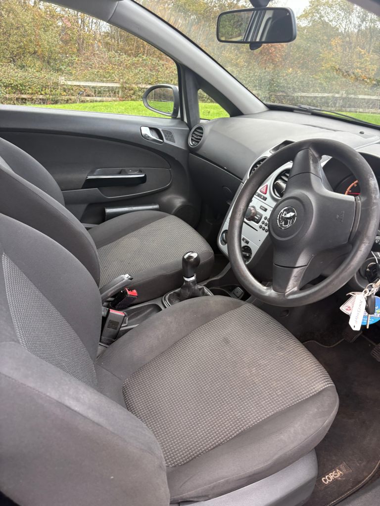 2013 Vauxhall Corsa 1.2 S 3dr HATCHBACK Petrol Manual