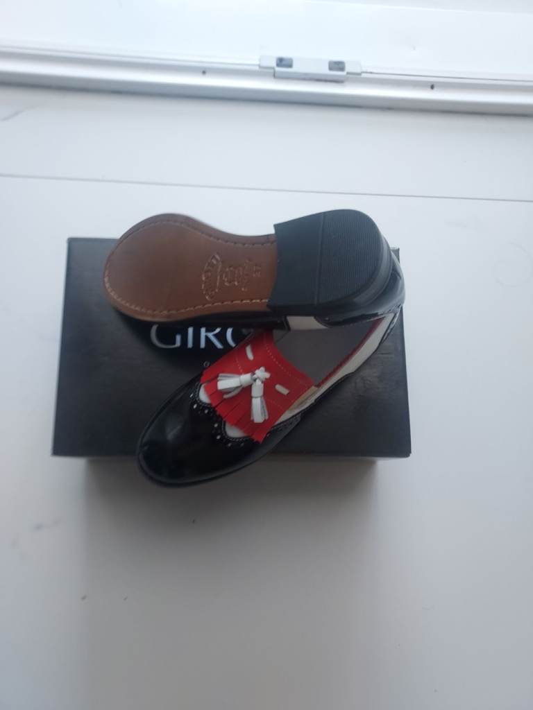  Ladies Leather Loafers 