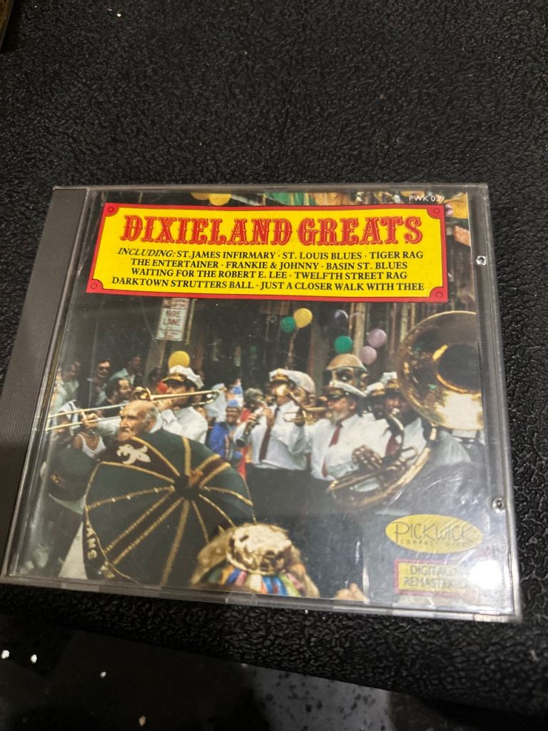 20 country western music cds Roy rogers gene Autry boxcar Willie 