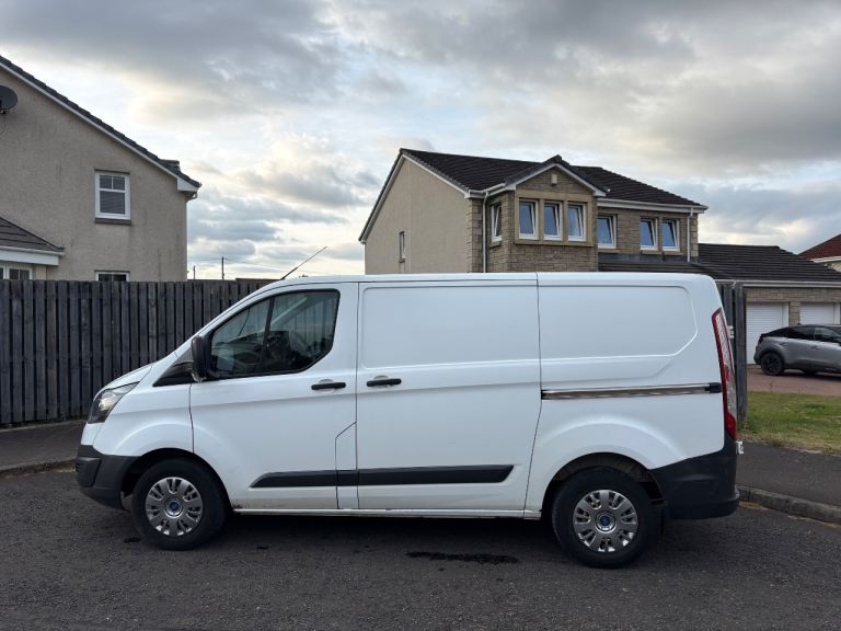 Ford, TRANSIT CUSTOM,( low mileage engine)Manual, 1996 (cc)
