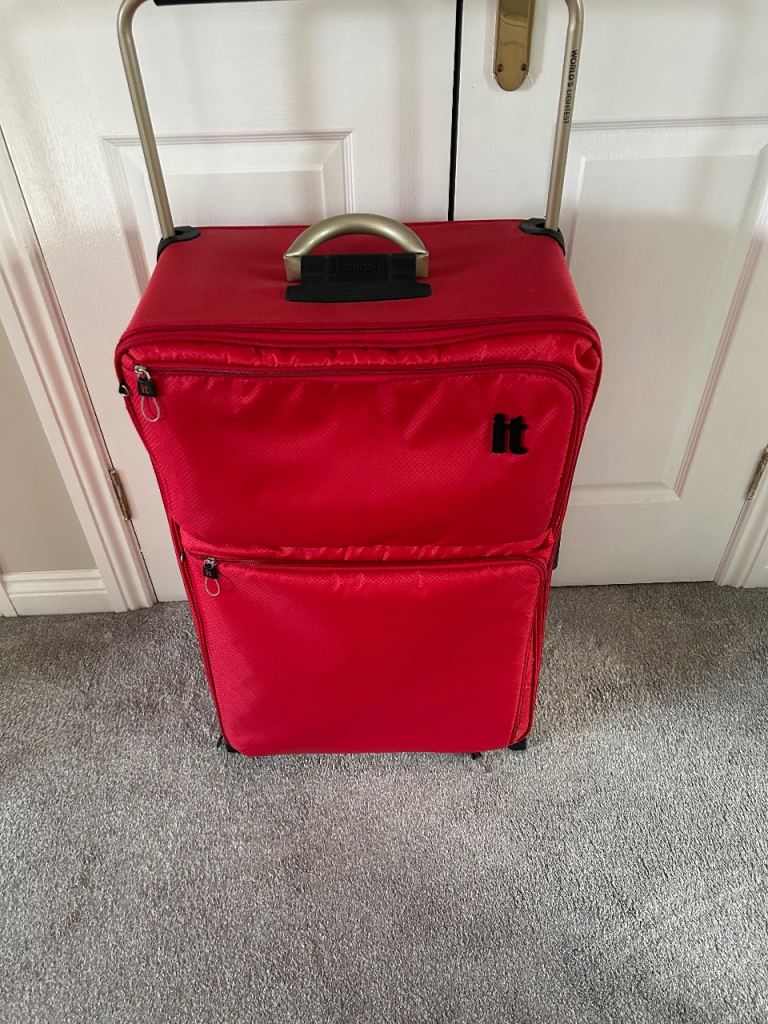 IT Luggage - XL Suitcase - Red 