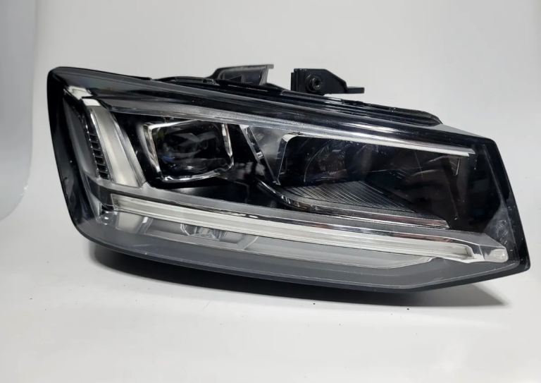 Headlight Audi Q2 led  Right side 