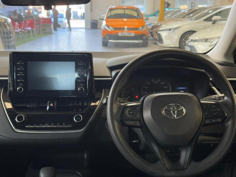 2020 Toyota Corolla 1 790 CC TOYOTA COROLLA TOURING Hybrid