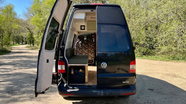 Volkswagen TRANSPORTER T5.1 CAMPERVAN Hi-Top