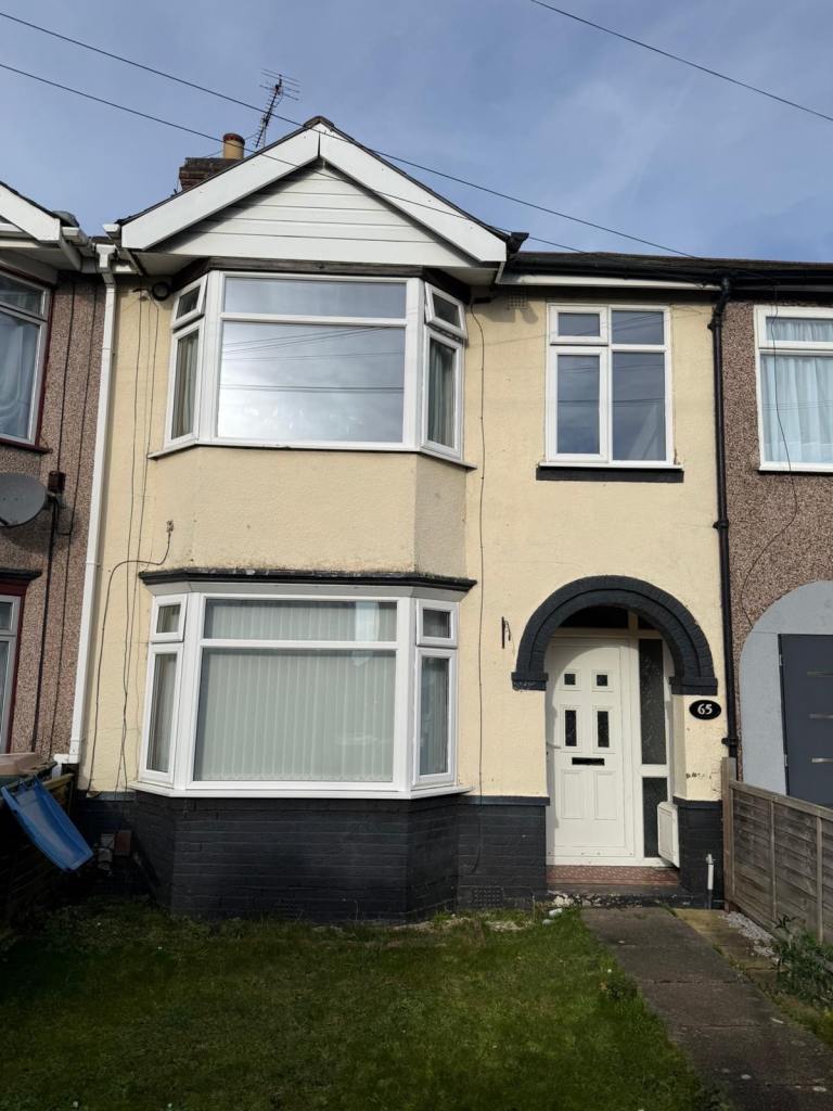 Lovely 3 bed family house to rent in CV2 