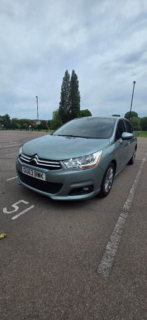 Citroen, C4, Hatchback, 2014, Semi-Auto, 1560 (cc), 5 doors