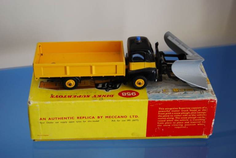 Dinky Supertoys 958 Snow Plough (with rare silver plough)