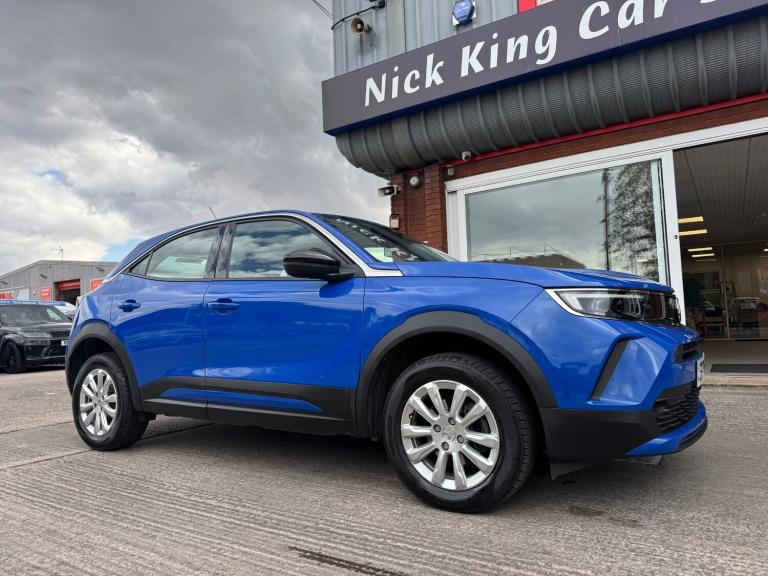 2022 Vauxhall Mokka 1.2 Turbo Design 5dr ++ CARPLAY / ULEZ / DAB / BLUETOOTH ++ HATCHBACK Petrol ...