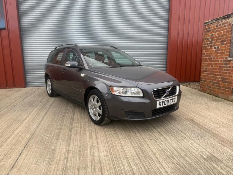 2009 Volvo V50 1.8 S 5dr 52,000 miles from new  ESTATE Petrol Manual