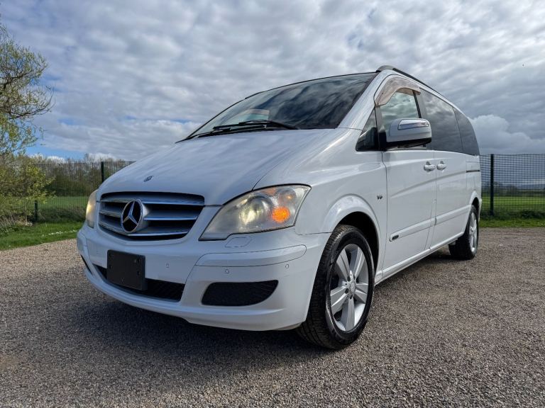2011 Mercedes-Benz V-Class 2011 V350 AUTOMATIC * FULL LEATHER INTERIOR * LOW MILEAGE * TOP GRADE ...