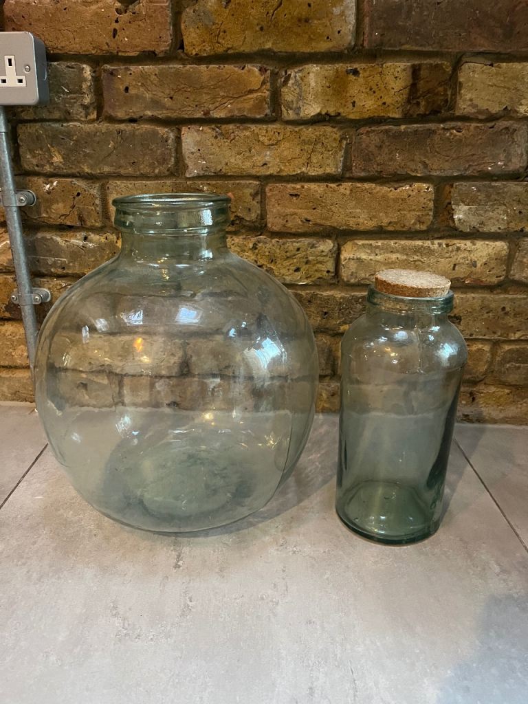2 terrarium jars 